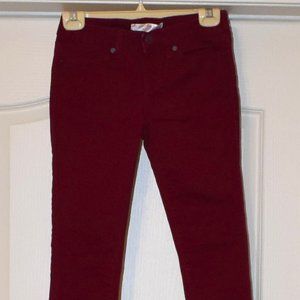 No Boundaries Junior Size 3 Burgundy